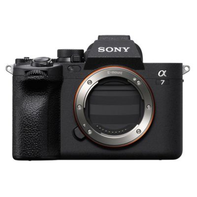 Alpha a7 IV Mirrorless Camera with FE 28-70mm f/3.5-5.6 OSS Lens