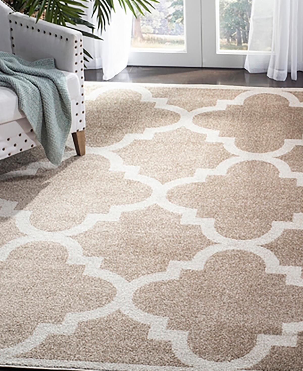 Safavieh Amherst AMT423 Wheat andArea Rug - Beige