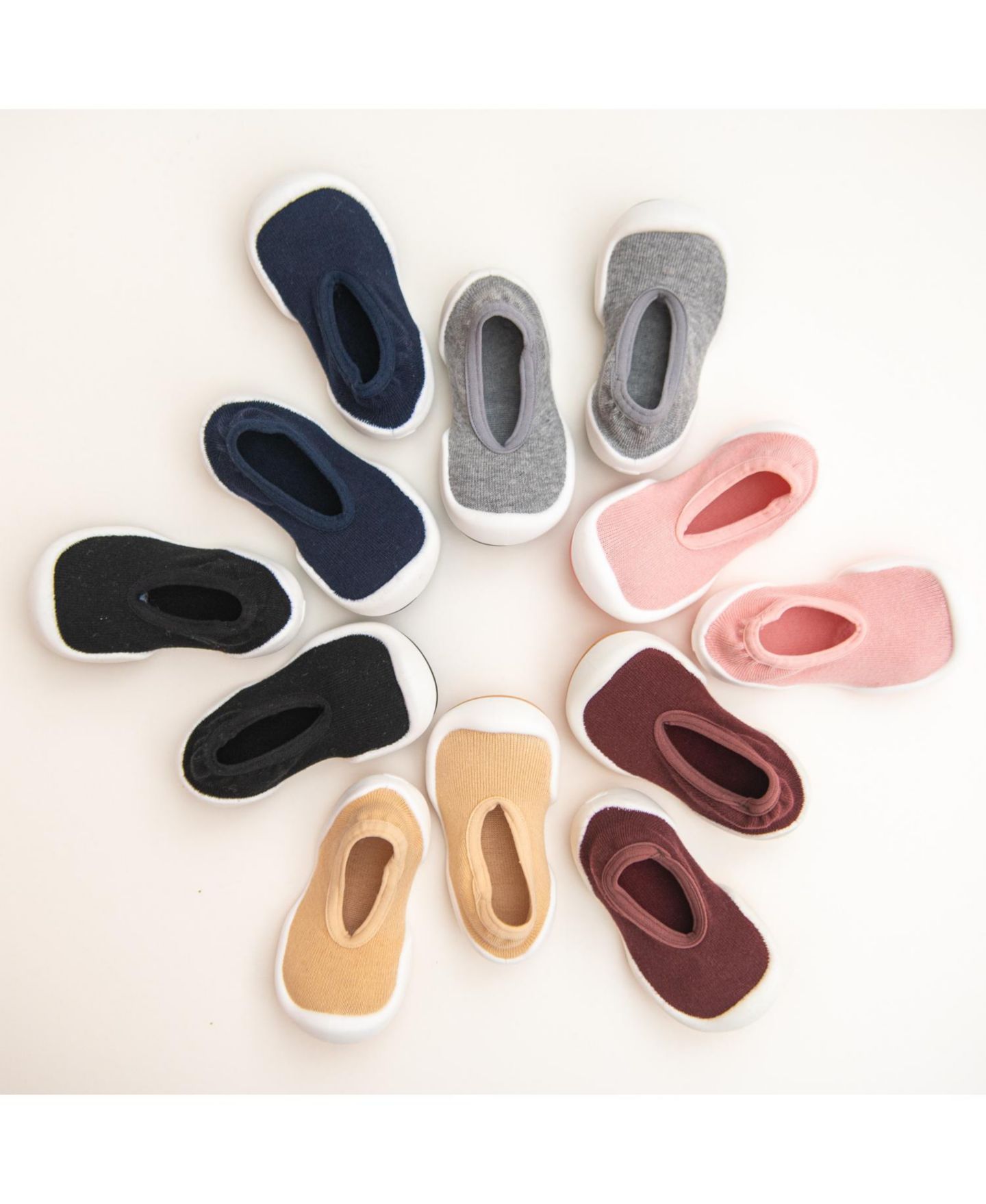 Обувь Komuello Infant Girl Boy Breathable Washable Non-Slip Sock Shoes Flat - Onyx, цвет: Чёрный — фото 8