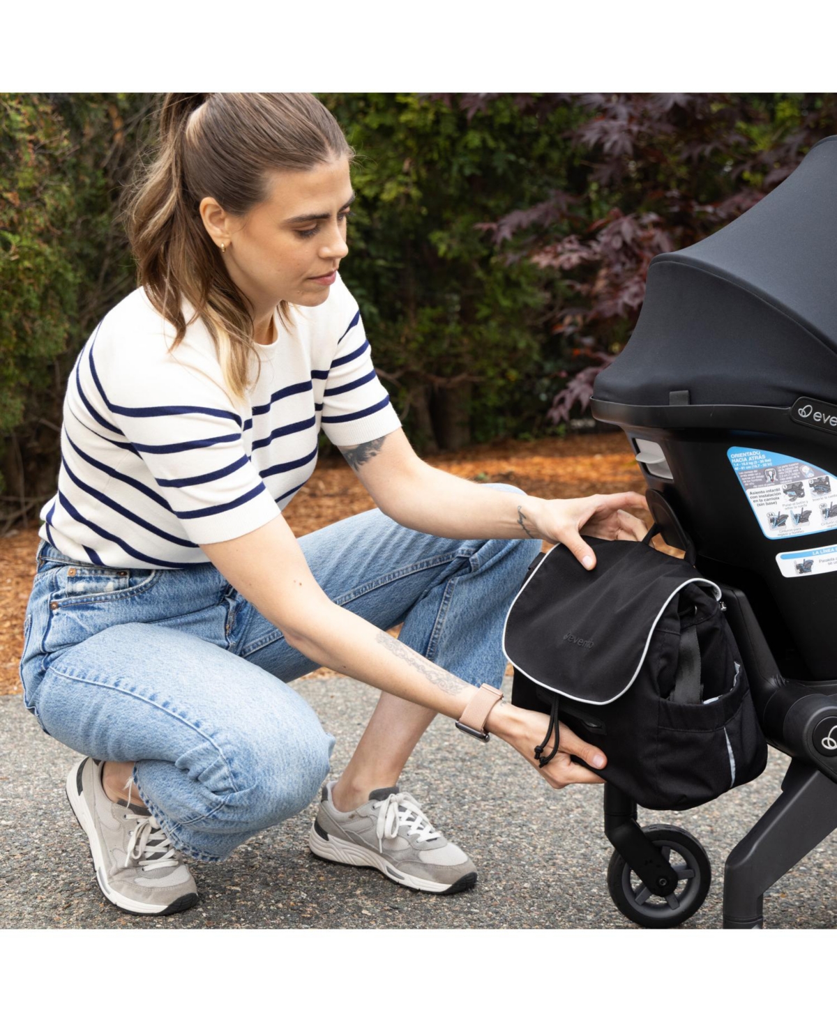 Evenflo Shyft Dualride Babe On The Run Infant Bag In Black
