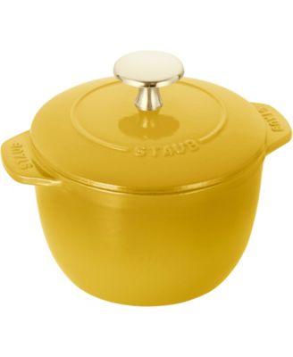 Staub - Cast Iron 1.5-qt Petite French Oven - Matte Black
