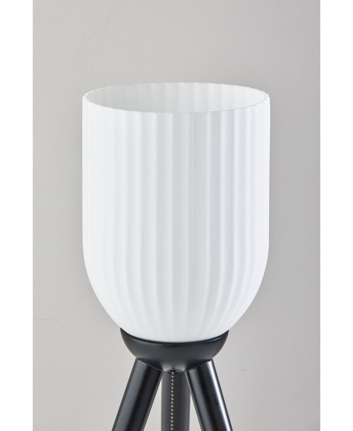 ADESSO 22.5" WOOD KINSLEY TABLE LAMP