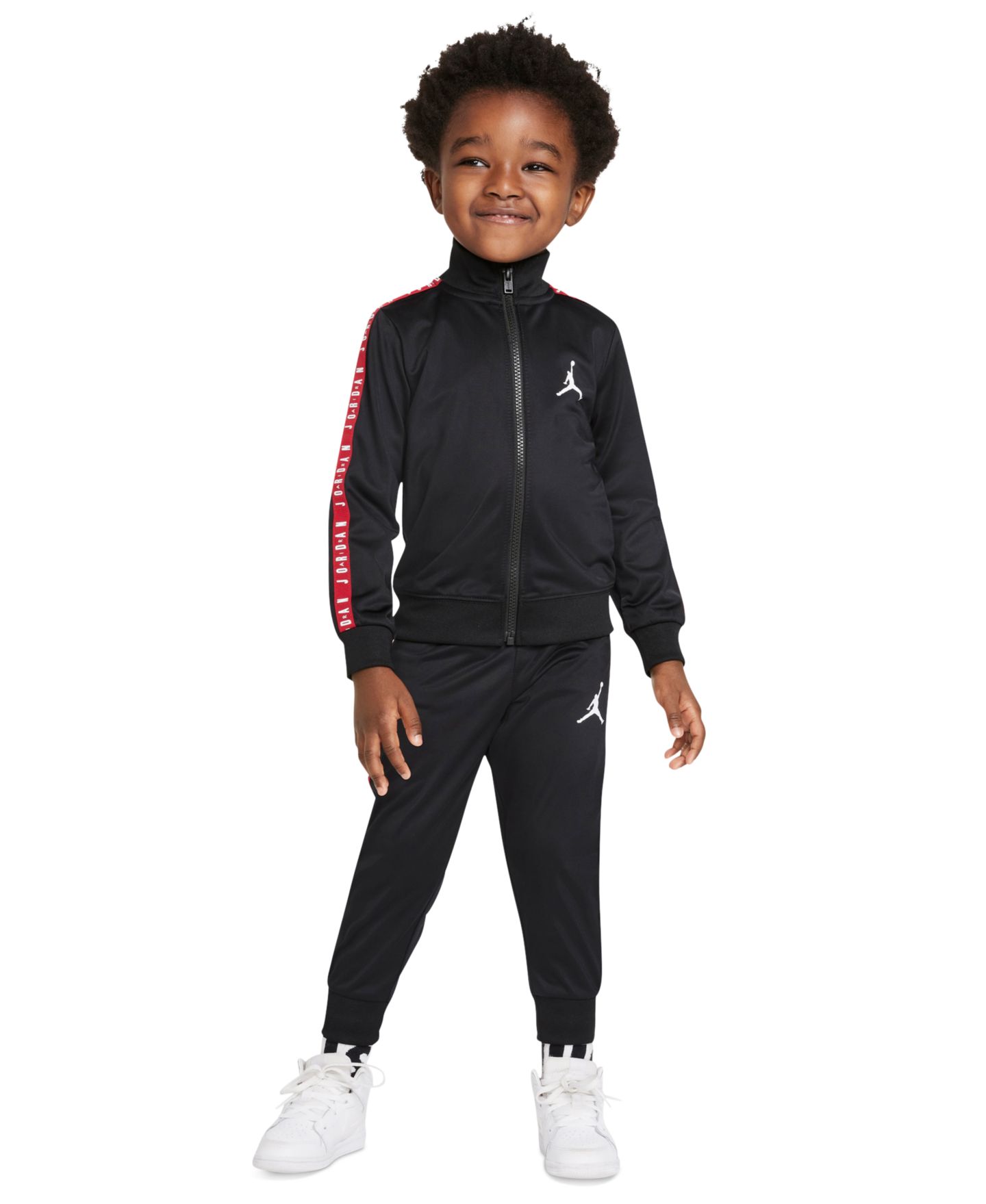 Комплект Jordan Air Tricot Full-Zip Jacket and Pants, 2-Piece Set для мальчиков-малышей, цвет: Чёрный — фото 1