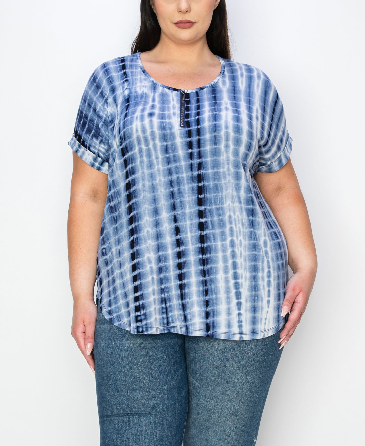 Женский топ COIN 1804 Plus Tie Dye Zip Front Roll Short Sleeve, цвет: Синий — фото 1