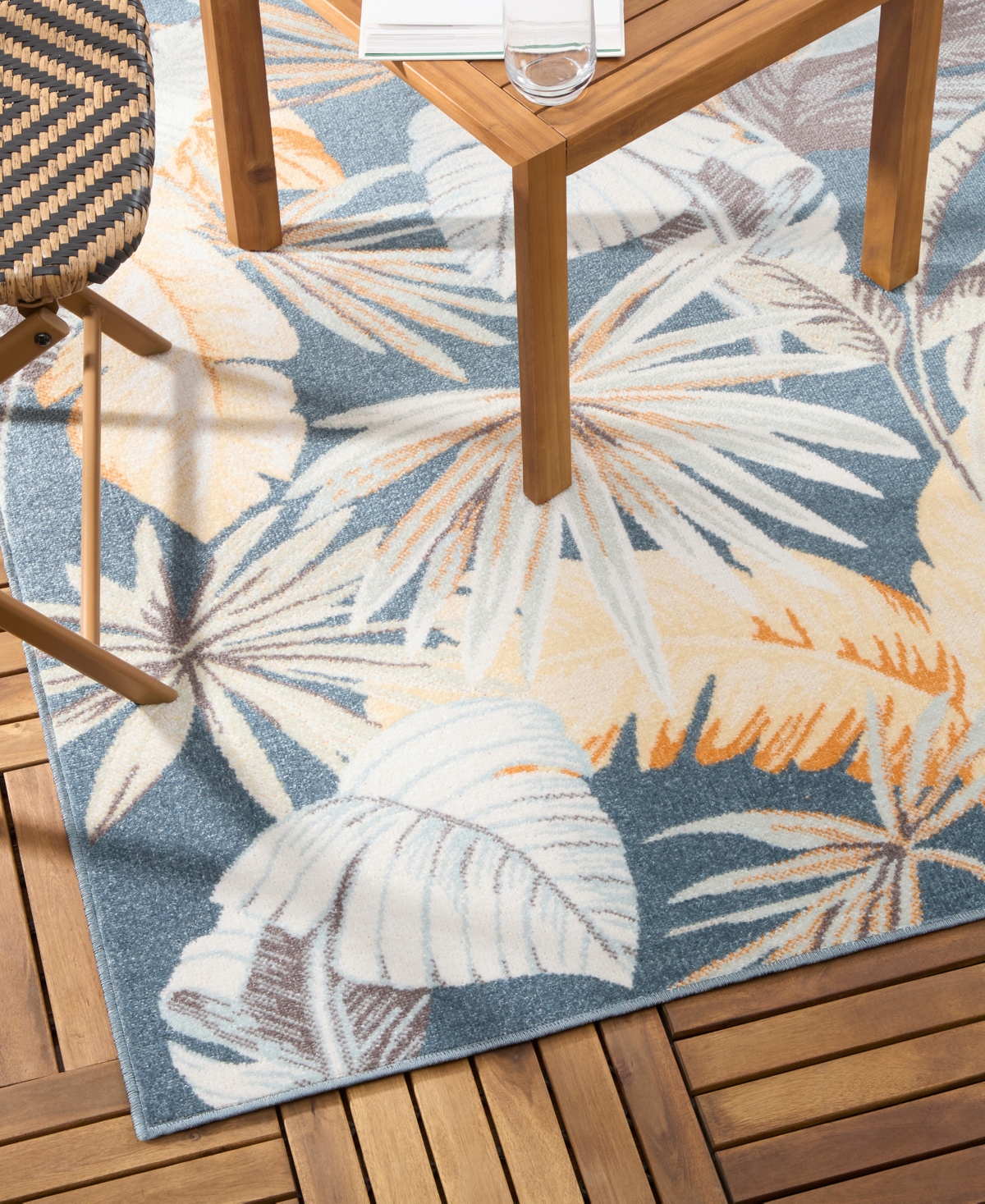 Tommy Bahama Abaco Outdoor 25636 6'6x9'2 Area Rug