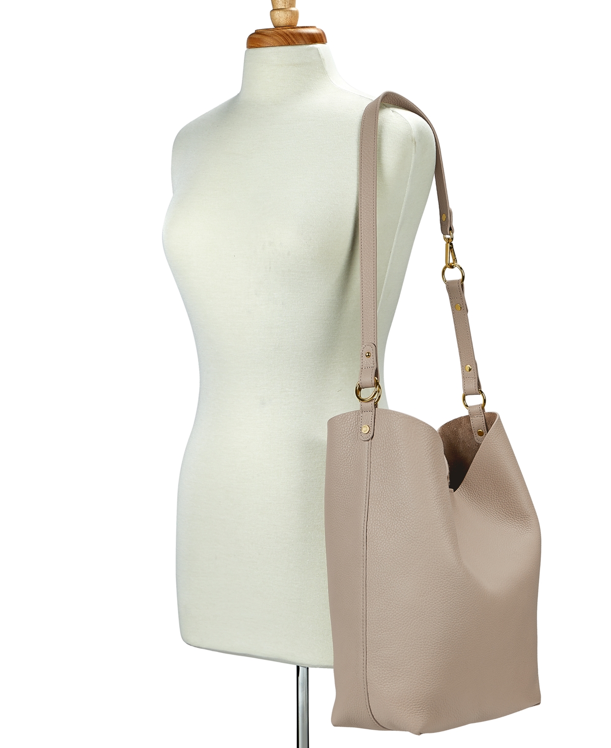 Shop Gigi New York Addison Hobo Leather Bag In Beechwood