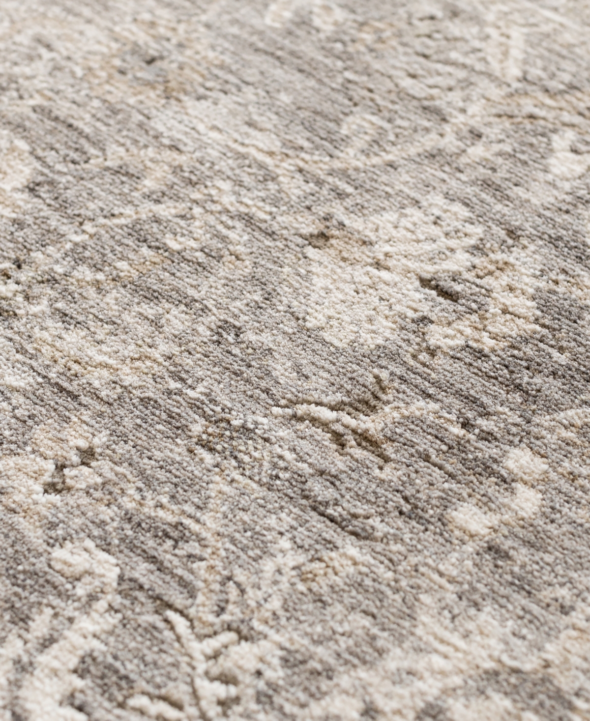 Dalyn Cyprus Cy9 7'10x10' Area Rug In Silver