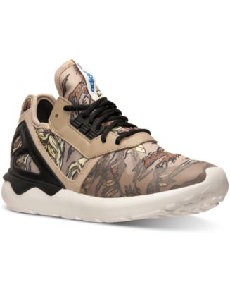 tubular runner casual