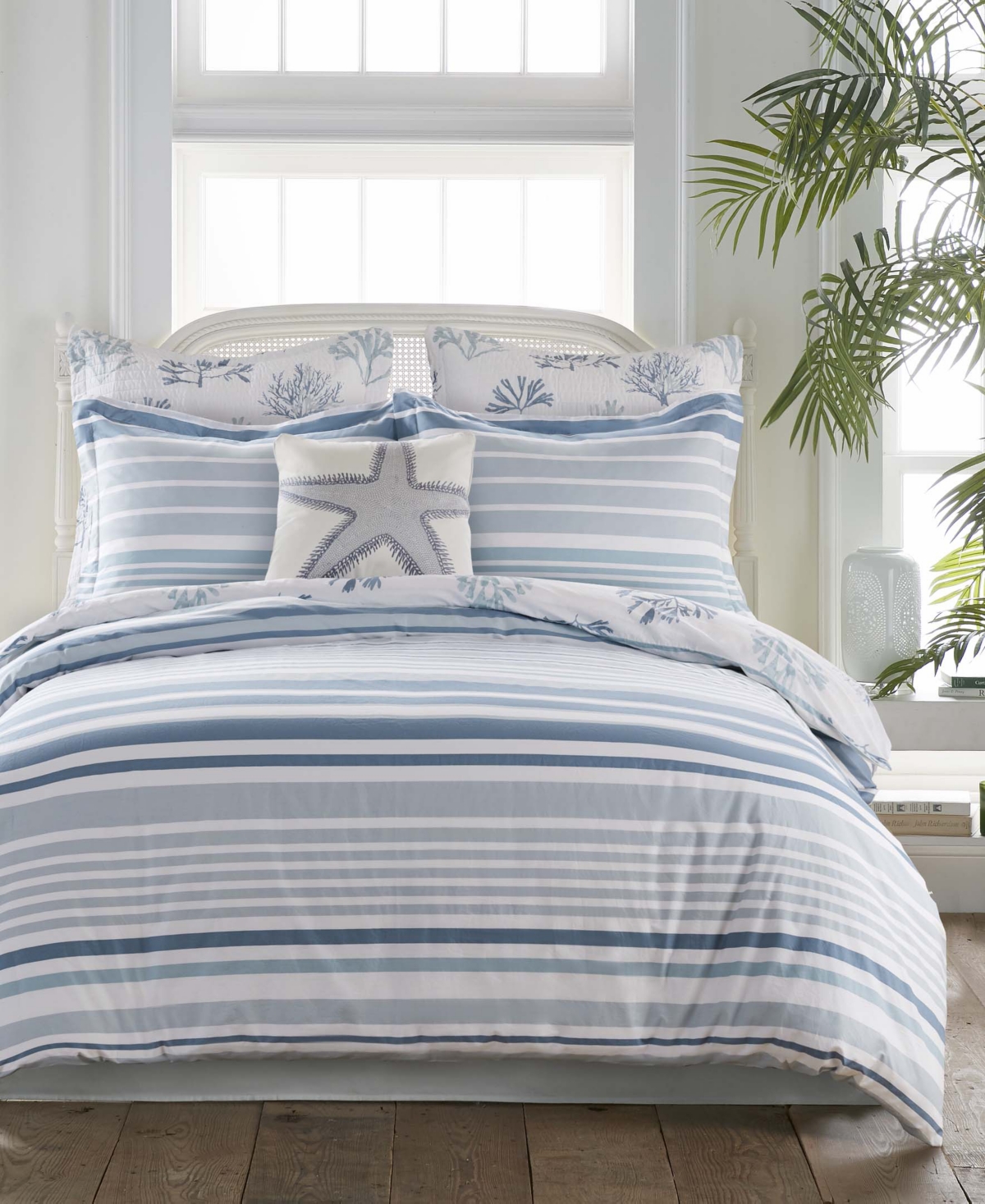 Levtex Truro Reversible 2-pc. Comforter Set, Twin/twin Xl In Blue