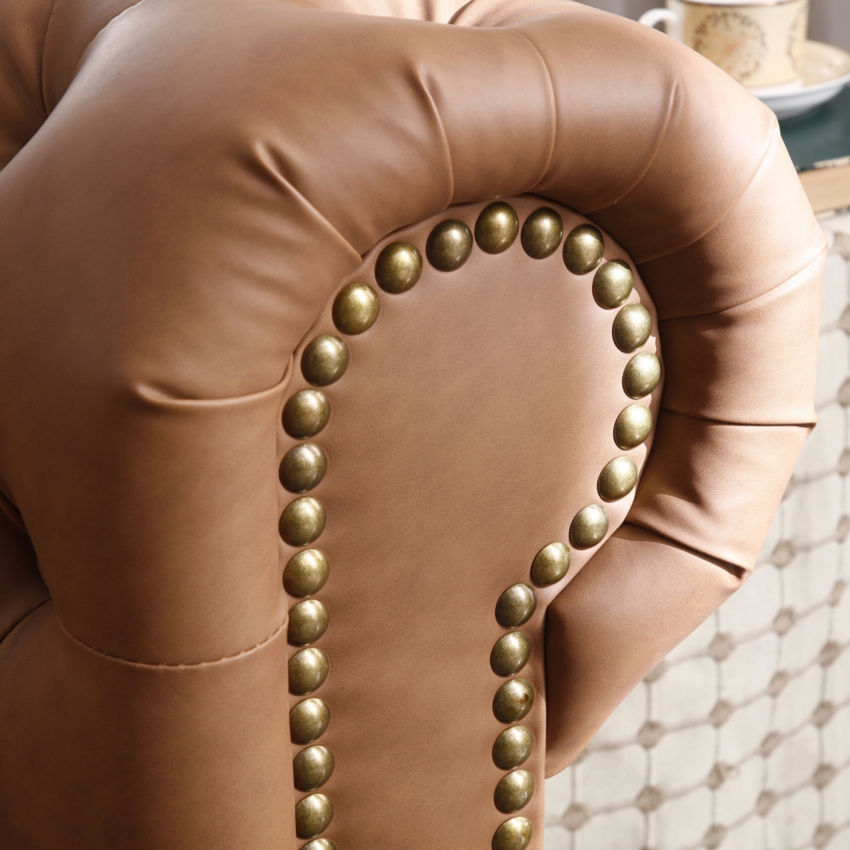 Simplie Fun Classic Chesterfield Sofa Faux Leather