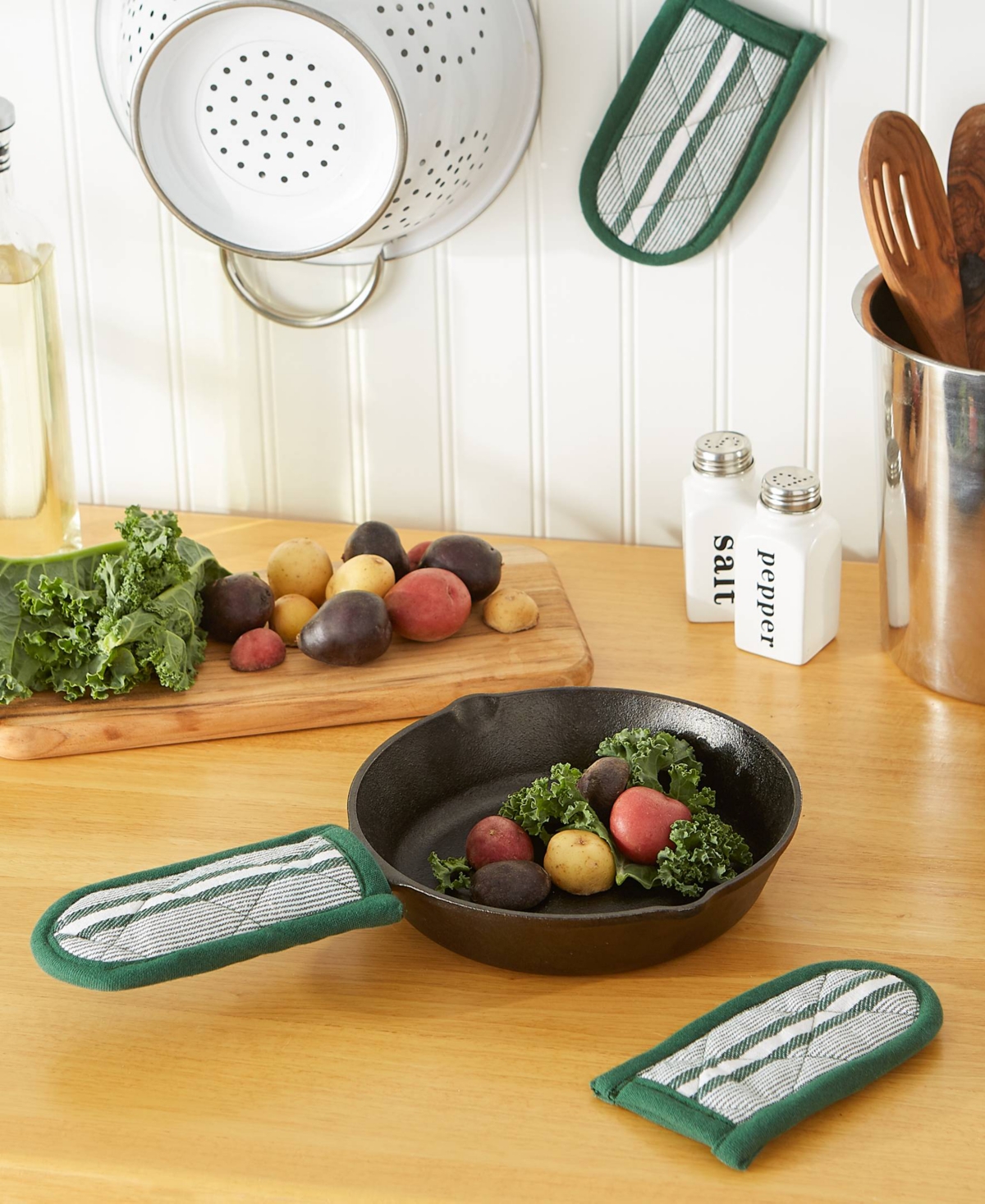 Design Imports Double Strip Chef Kitchen Cooking Baking Collection, Pan Handle Set, 6x3, Dark Green, 3 Piece In Dark Green