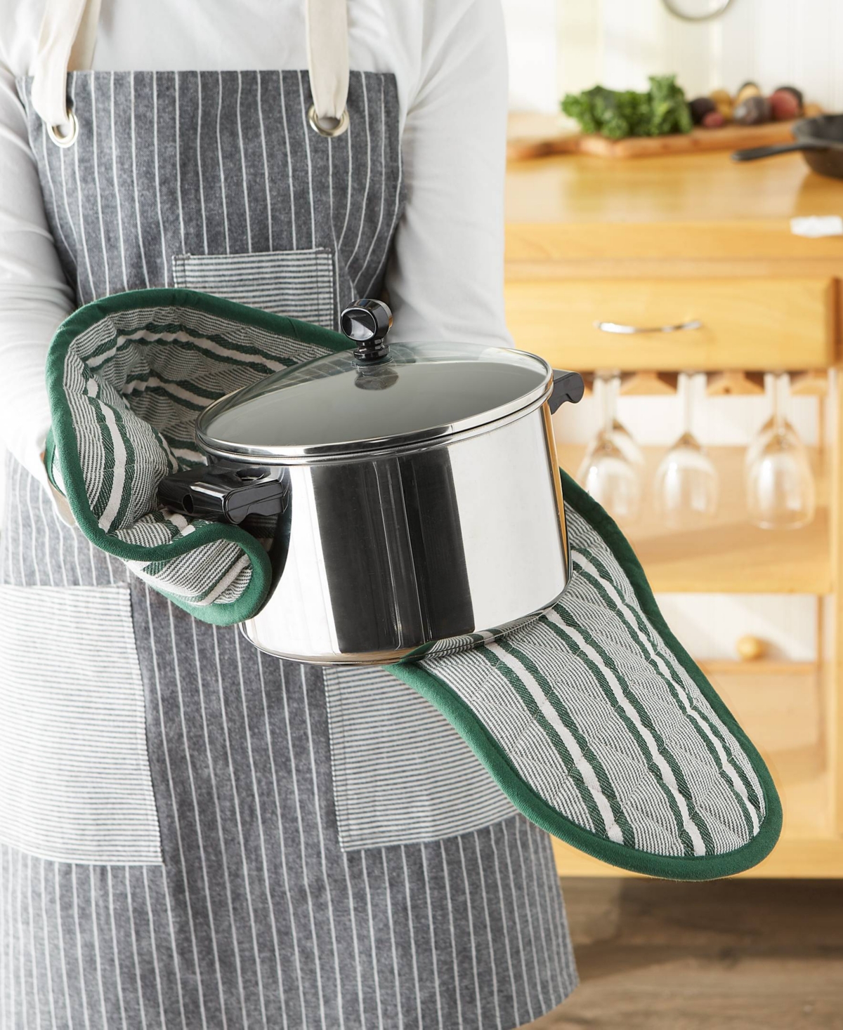 Design Imports Double Strip Chef Kitchen Cooking Baking Collection, Double Oven Mitt, 35x7.5", Dark Green In Dark Green
