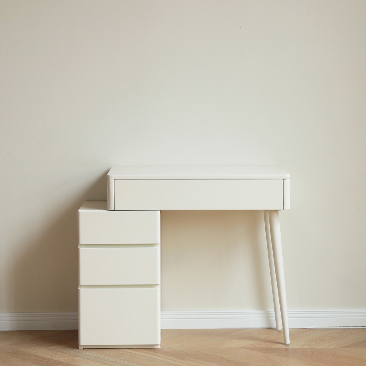 Dresser Table dresser 100% solid Liriodendron Chinense table desk top table dresser compact dresser accessories storage width 80cm storage drawer Whit