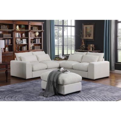 Tatman Linen Blend Sectional With 2 Ottomans