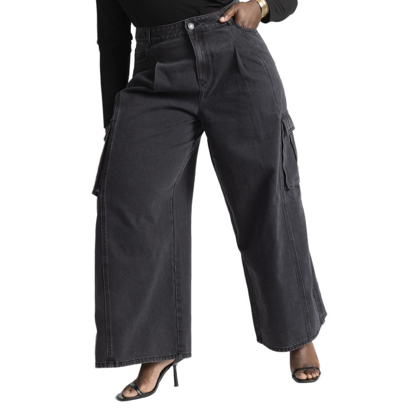 Женские джинсы ELOQUII Wide Leg Cargo Jean, цвет: Чёрный варёный — фото 1