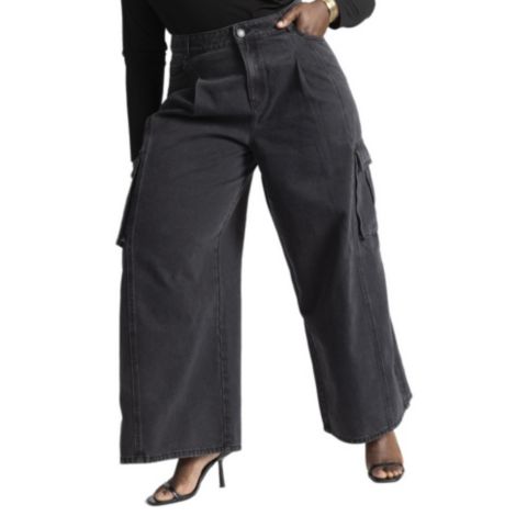 Женские джинсы ELOQUII Wide Leg Cargo Jean, цвет: Чёрный варёный