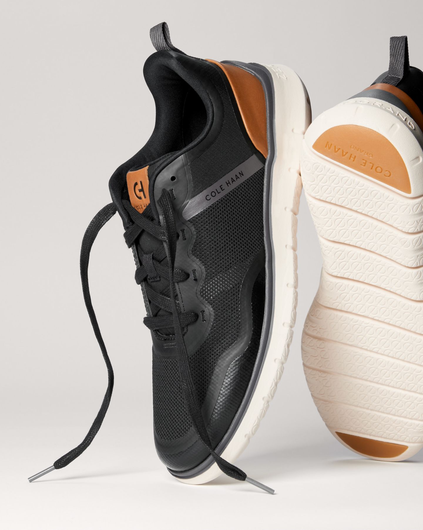 Мужские кроссовки Cole Haan Generation ZERØGRAND Stitchlite ™ Lace-Up, цвет: Чёрный рыжевато-коричневая слоновая кость — фото 9