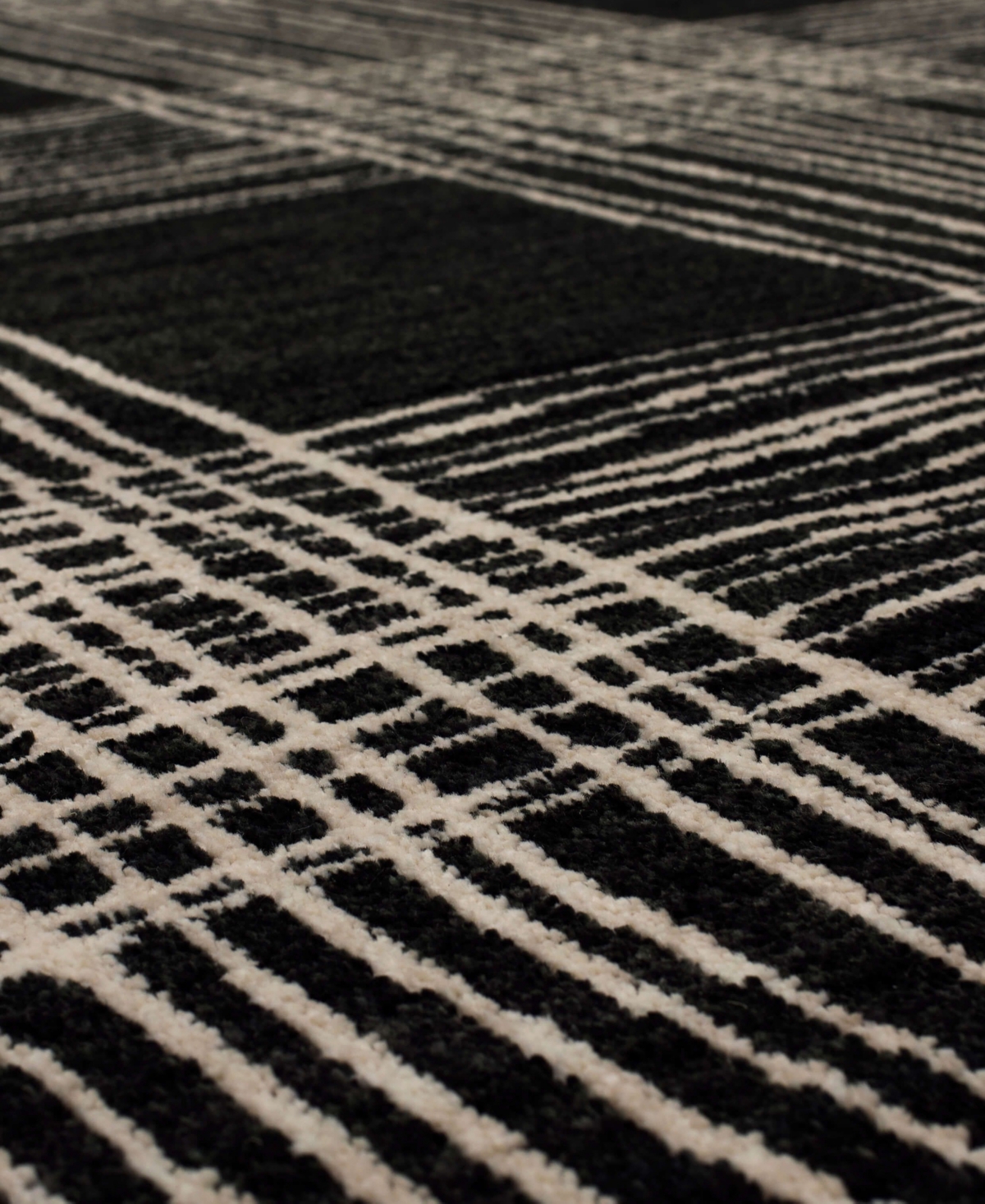 Bobby Berk Series 3 Fontana 5'3x7'10 Area Rug In Onyx