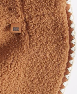 Fluff & Satin Reversible Scalloped Edge Bucket Hat