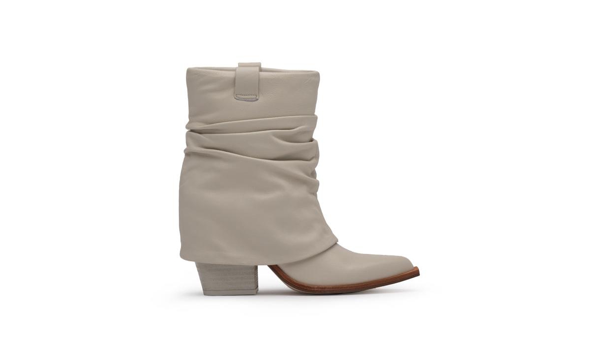 D'Amelio Footwear Savella Bootie -leather