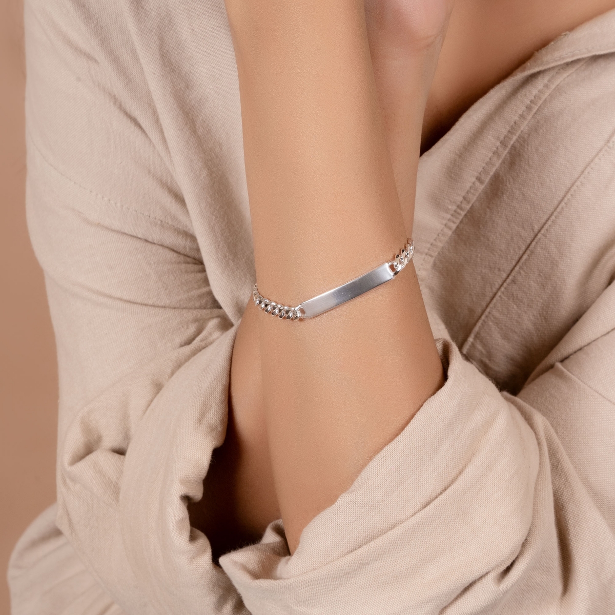 Bling Jewelry Bar Name Plated identification Id Bracelet For Men Mm Figaro Chain Link 200 Gauge .925 Sterling Silver Made In Italy 8.5 Inch - Silver