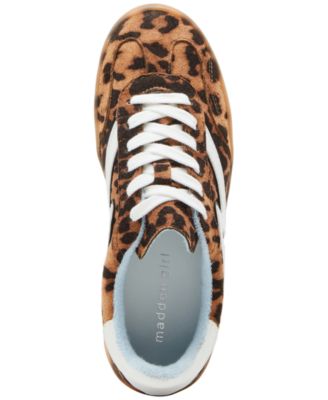 Giia Lace-Up Low-Top Sneakers