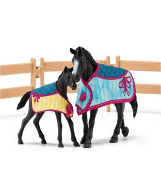 Horse Club Horse Box With Mare Foal Playset