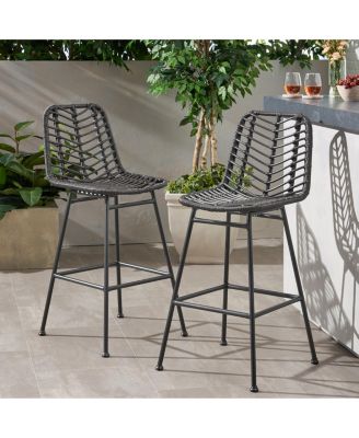 Exclusive Wicker Barstools for Chic Outdoor Ambiance