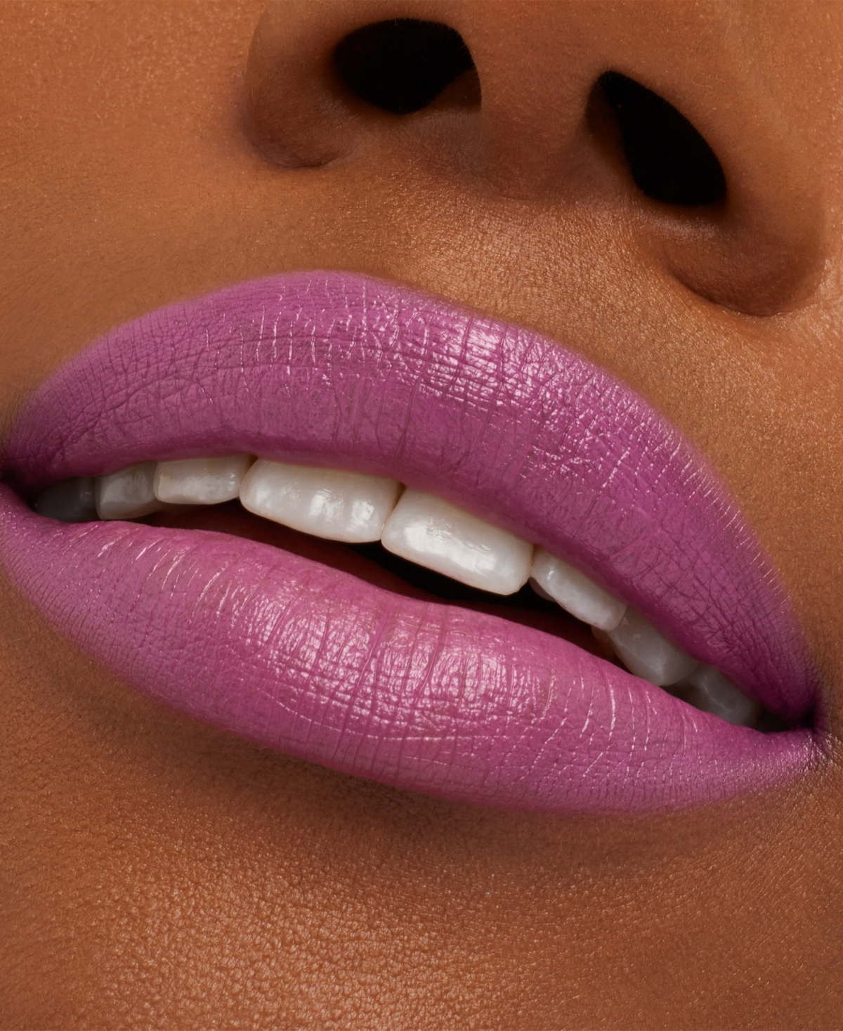 Mac Limited-Edition Amplified Creme Lipstick