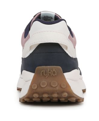 Women's Jog On Slip On Bungee Sneakers