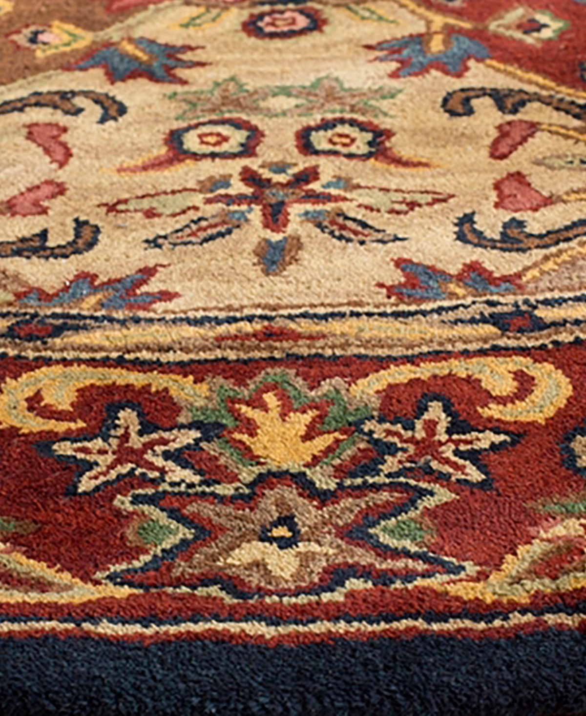 Safavieh Heritage I HG911 4'6x6'6 Area Rug
