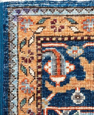 Serapi 5'9"x9' Area Rug