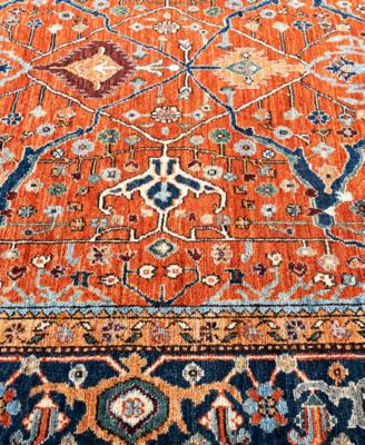 Serapi 5'9"x9' Area Rug