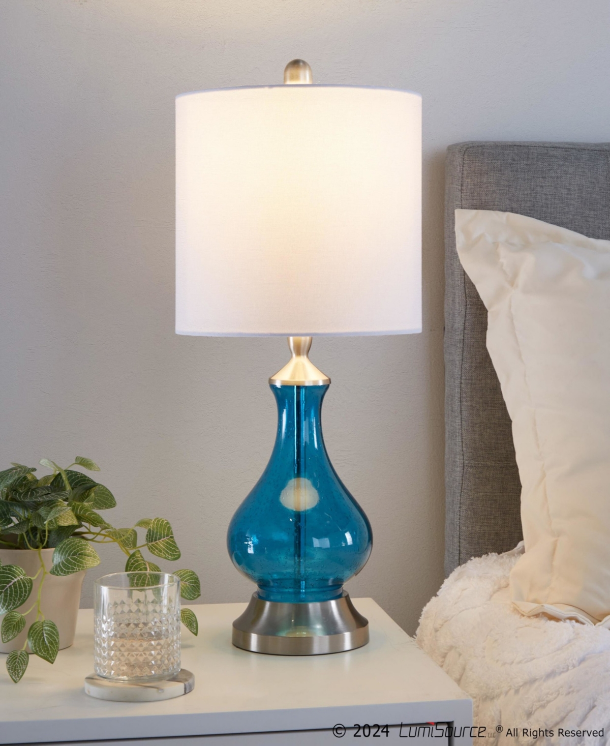 Lumisource Jasmine 22" Contemporary Glass Accent In Clear Sapphire Blue Seeded Glass,brushe