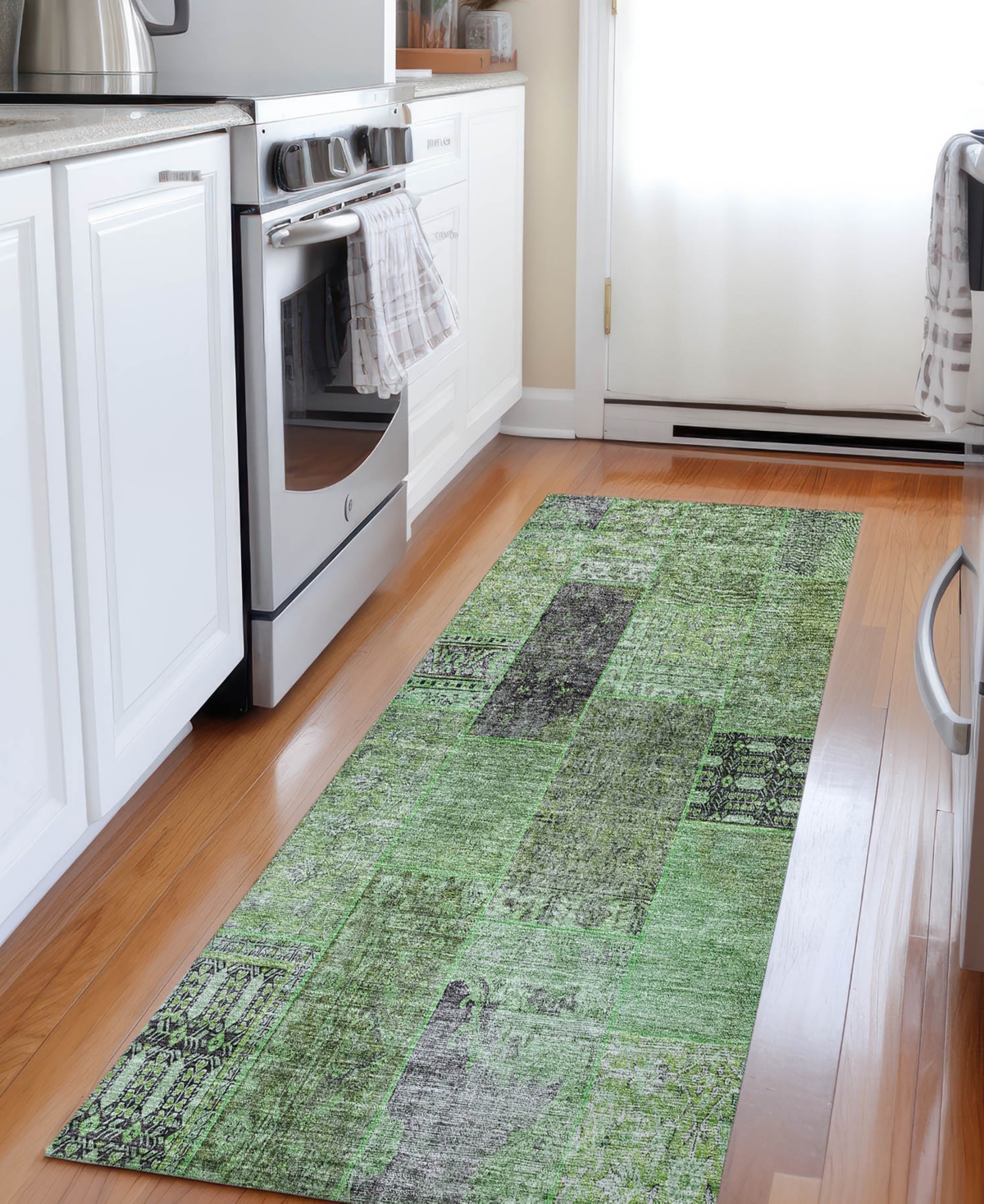 Addison Chantille Machine Washable Acn669 2'3"x7'6" Runner Area Rug In Green