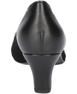 Women's Slip-On Pumps