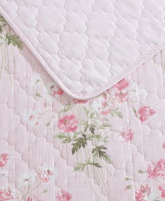 Veronicas Bouquet Reversible 3 Piece Quilt Set, King