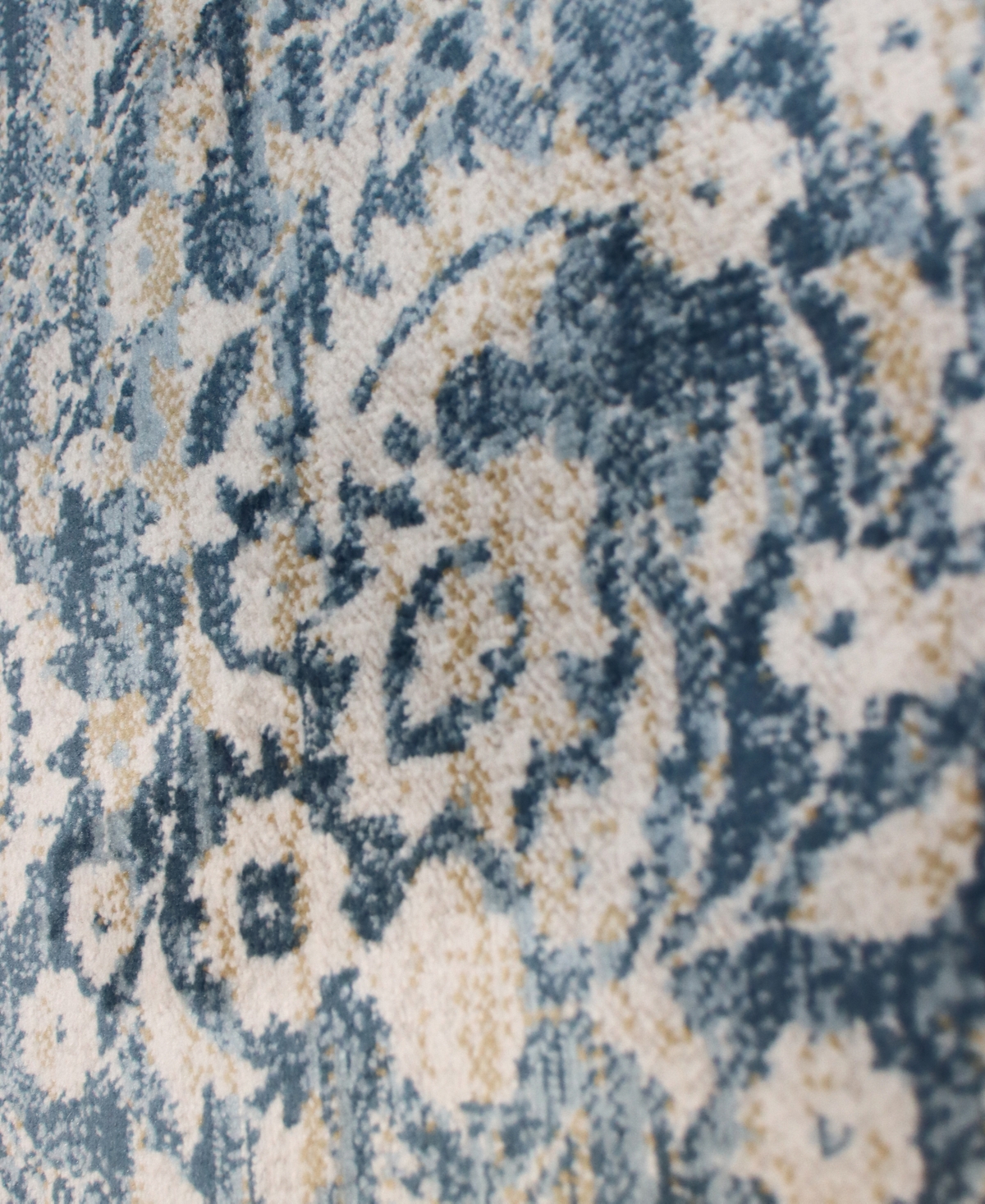 Bashian Parlin 5'x7'6" Area Rug
