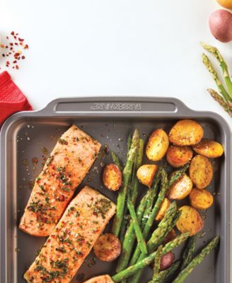 Nonstick 4-Piece Steel Essential Bakeware Set