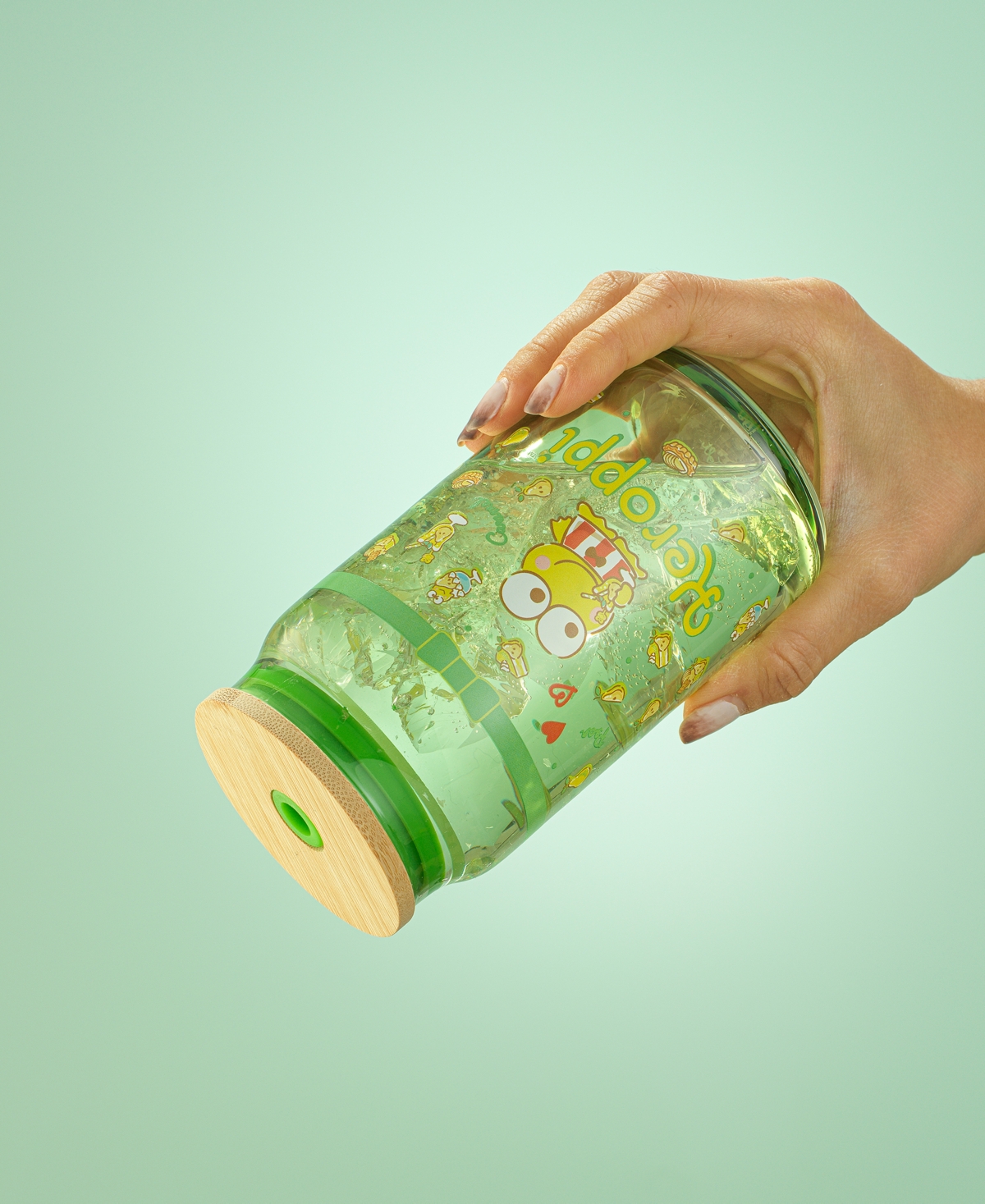 JOYJOLT HELLO KITTY AND FRIENDS FAVORITE FLAVOR KEROPPI CAN SHAPED GLASS TUMBLER WITH WOOD LID AND STRAW 