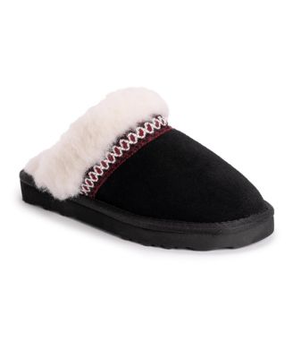 MUK LUKS