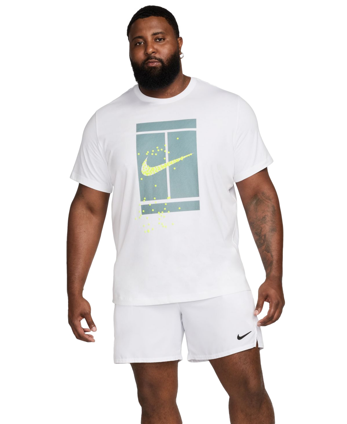 NikeCourt Men's Relaxed Fit Short Sleeve Graphic Tennis T-Shirt