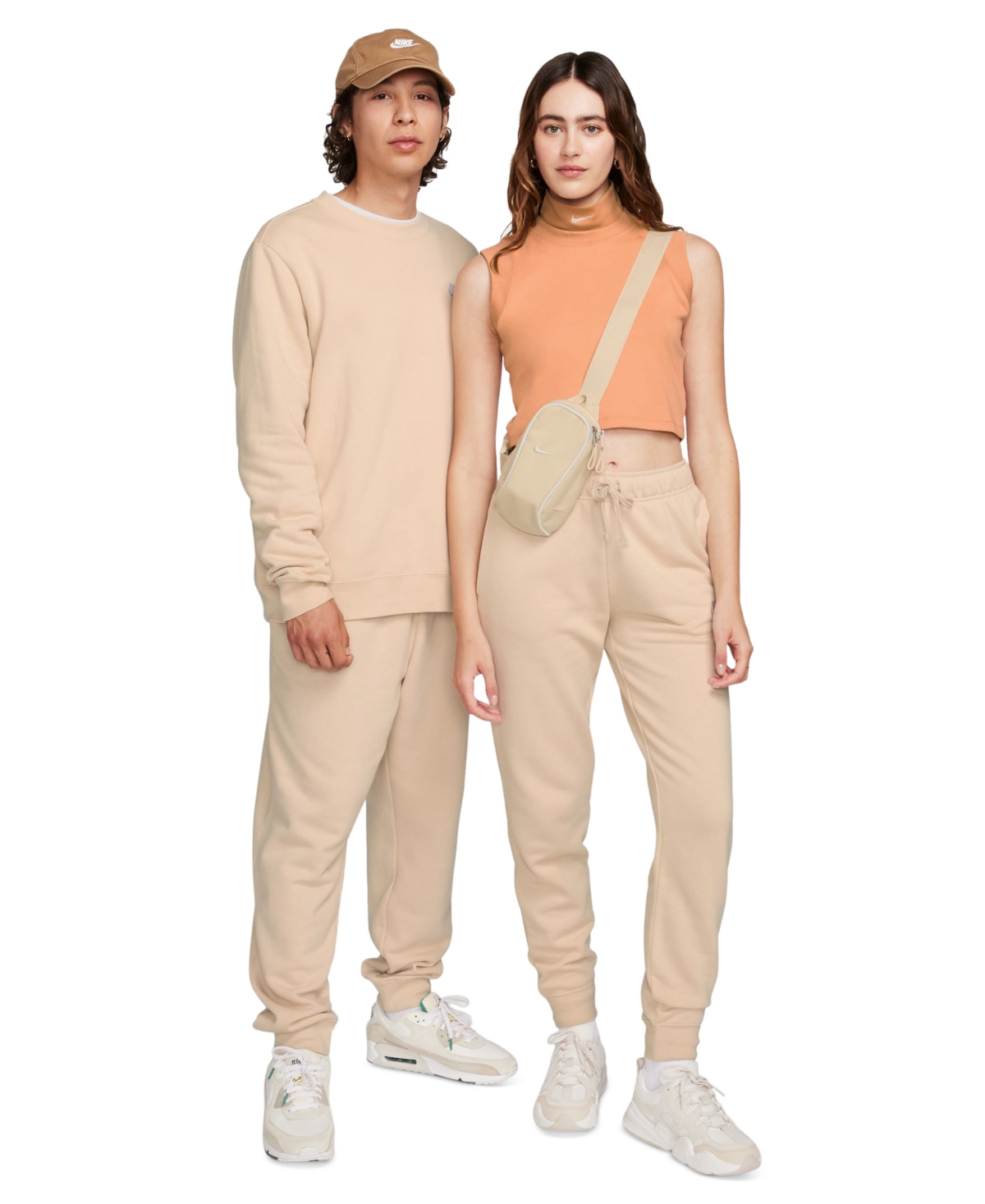 Nike Women's Sportswear Club Fleece Mid-Rise Joggers -white