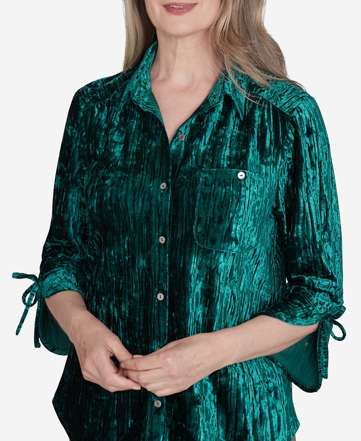 Alfred Dunner Women'sIsle Crushed VelvetShirt - Emerald