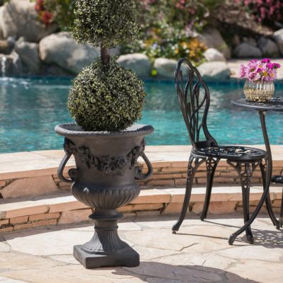 Streamdale Brilliant Decorative Urn For Outdoor Spaces