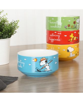Snoopy 4 Pack Stackable 5.5" Decorate Stoneware Bowl Set