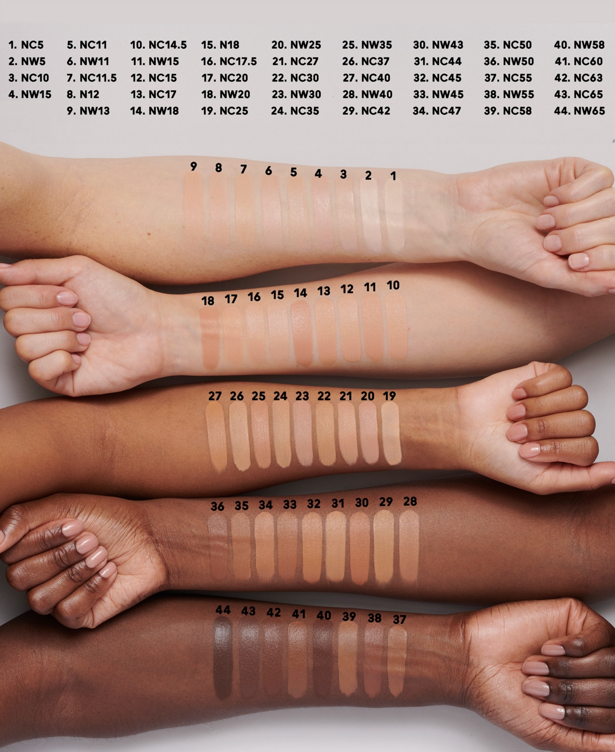 MAC STUDIO RADIANCE 24HR LUMINOUS LIFT CONCEALER 
