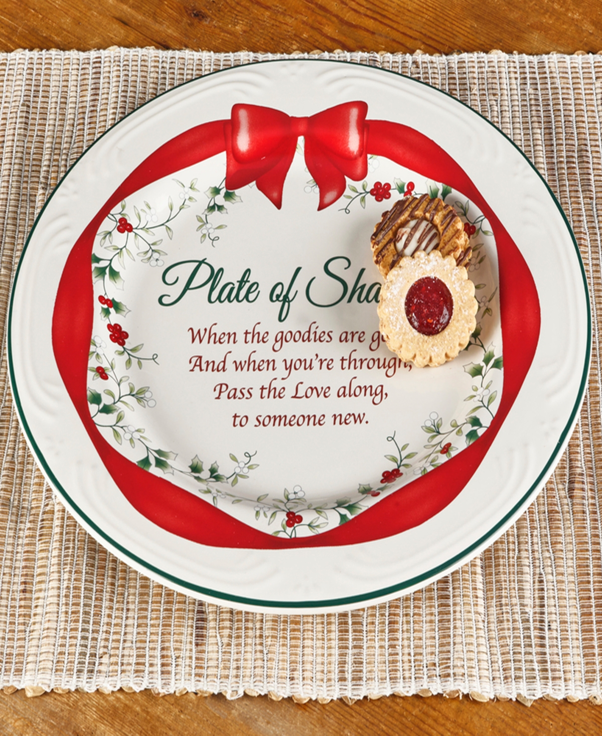 Winterberry Red Ribbon Stoneware Sharing Plate In Assorted