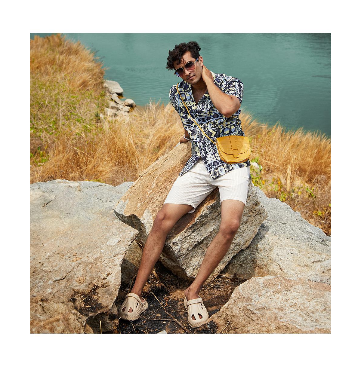 Campus Sutra Men's Sky& Lemon Yellow Bohemian Shirt - Blue