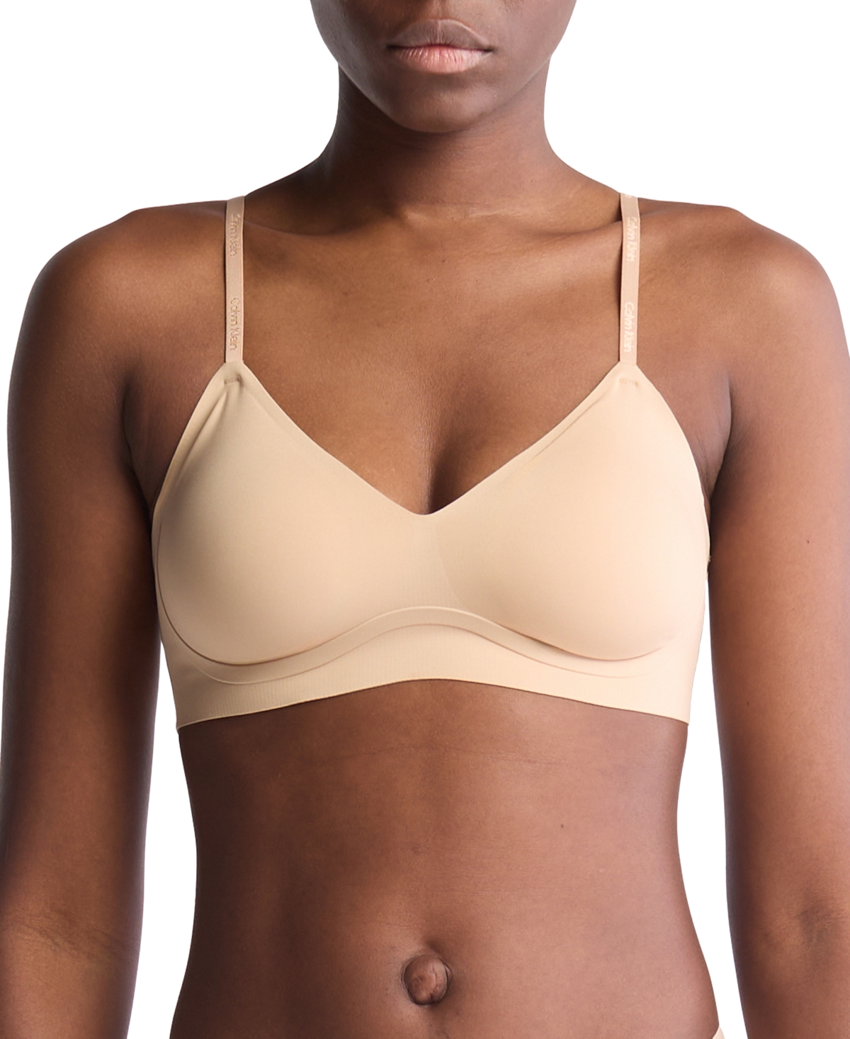 Calvin Klein Women's Invisibles Gel Wire Lightly Lined Bralette QF7142